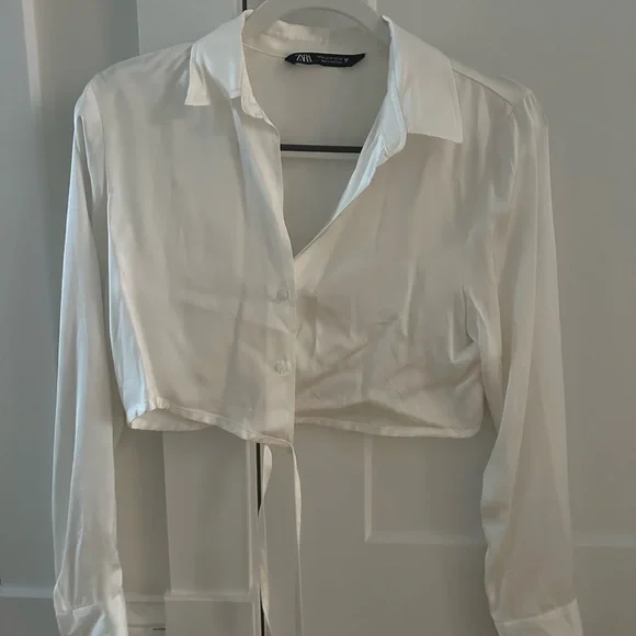 Zara silk cropped button down - Picture 3 of 3